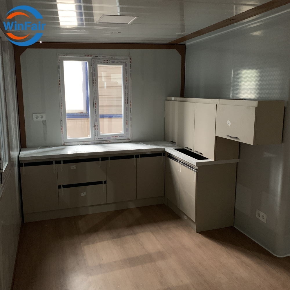 WinFair Mobile Prefab Luxury Expandable Extension Modelar 20Ft Folding 2 Bedroom Container Beach Houses Prefabricated For Sale