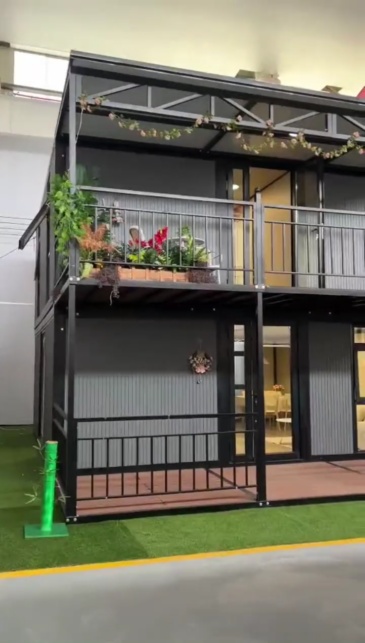WinFair Price Prefabricated 20Ft Mobile Granny Flat Expandable Container House 2 Story Prefab Houses With Toilet and Shower