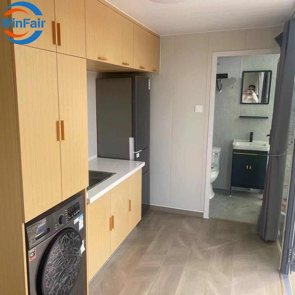 WinFair Ce Certified Apple Cabin Container House Tiny Home With Bathroom and Kitchen Moq 2 Sets for Homestay/Hotel/Camping Cabin