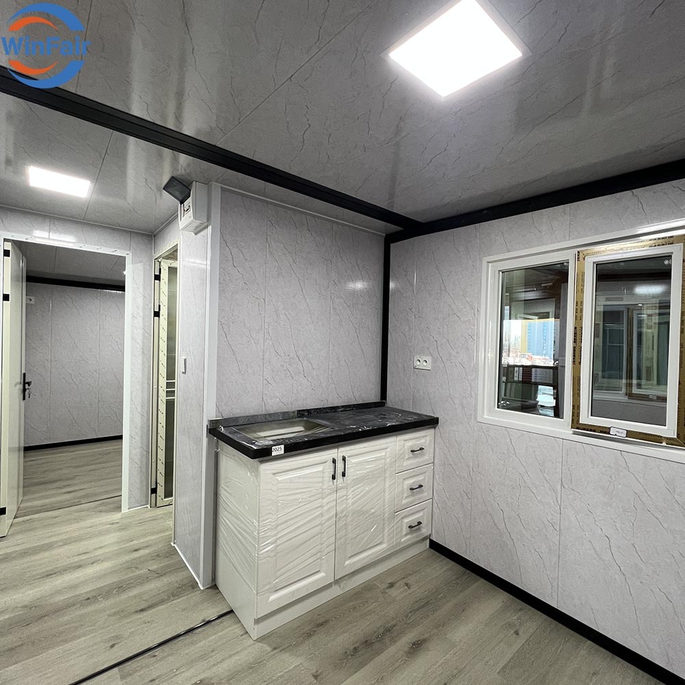 WinFair Modular Beach Homes Prefabricated Expandable Container House With Kitchen and Bathroom for Retirement Home/Senior Living