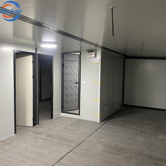 WinFair Competitive Price Folding Prefab Module 30 Ft Expandable Container House With Toilet Poland for Beachfront Bungalow