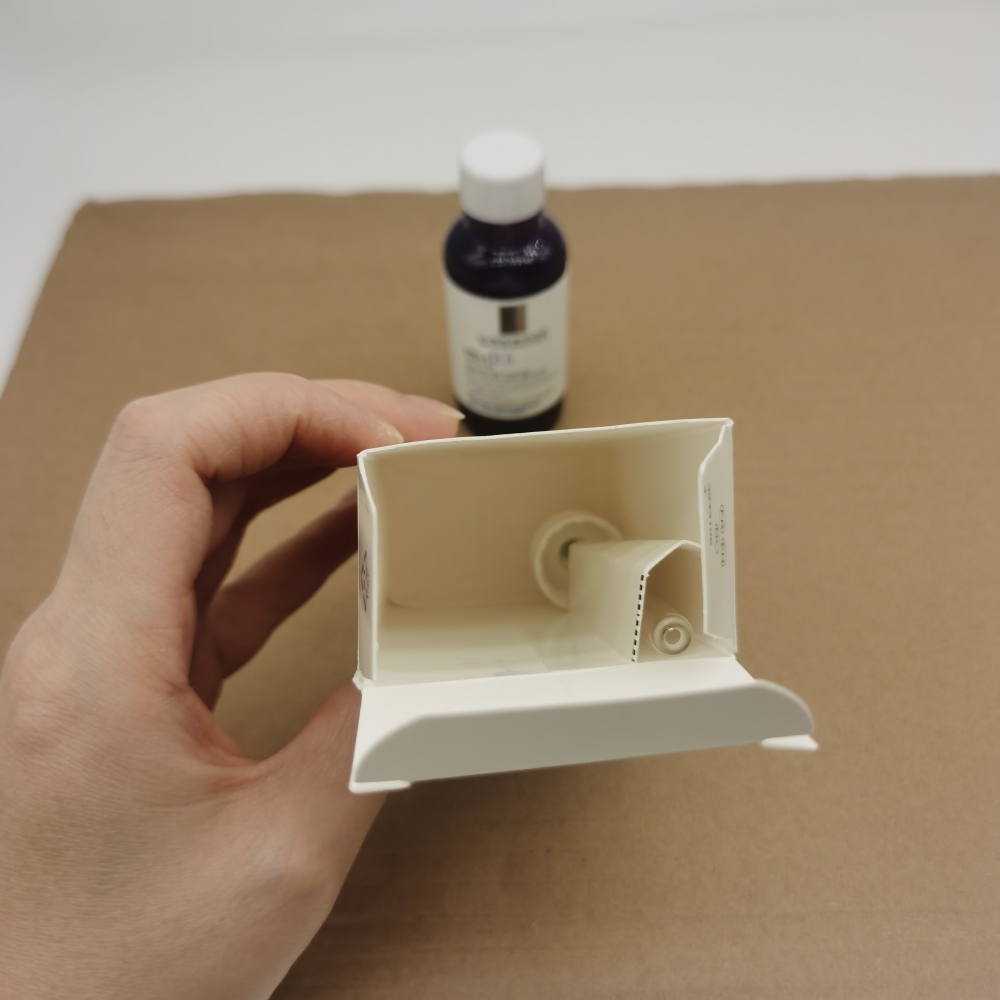 LA ROCHE-POSAY LABORATOIRE DERMATOLOGIQUE MELA B3 SERUM