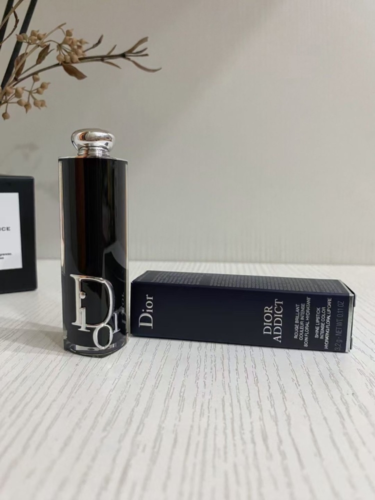 Dior Addict Shine Lipstick 0.11oz