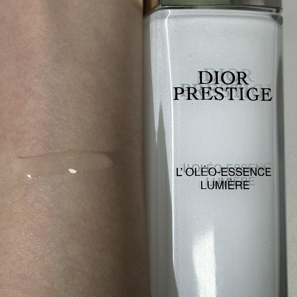Dior Prestige L'Oléo-Essence Lumière