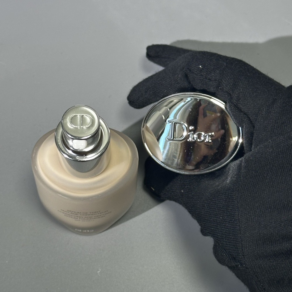 Dior Capture Totale C.E.L.L. ENERGY Super Potent Serum Foundation