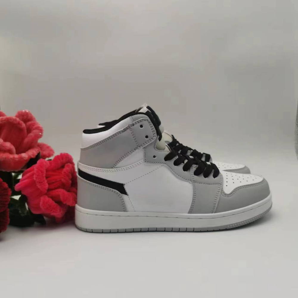 [With Shoe Box] Air Jordan 1 High Top Obsidian 2.0 University Blue Ash White Powder Cherry Blossom Pink Black and White Panda High Top Basketball Shoes