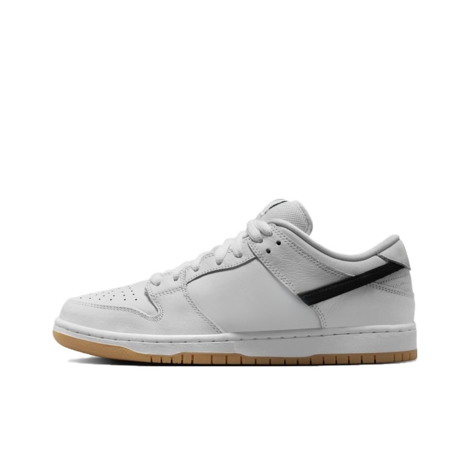 With shoe box: Co branded sports board shoes