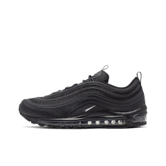 Max97 - Black and White Tick