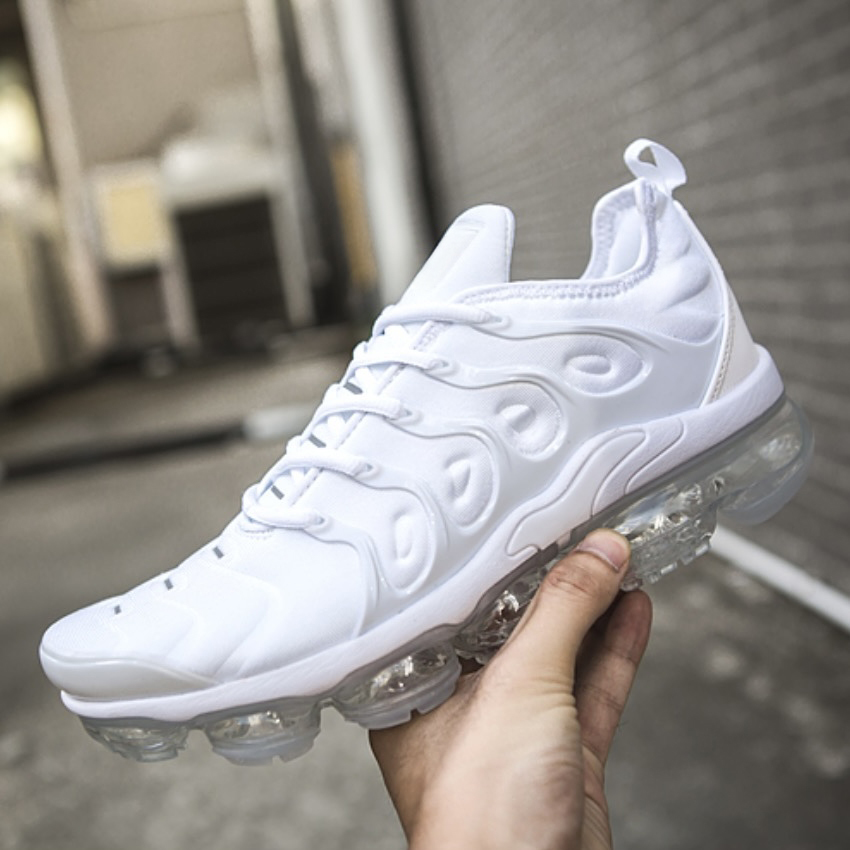 AFTER SALES: Non quality issues (such as size, color, or style errors caused by personal reasons of the user) are not eligible for refunds or exchanges. Please place your order with caution.   With shoe box:TN