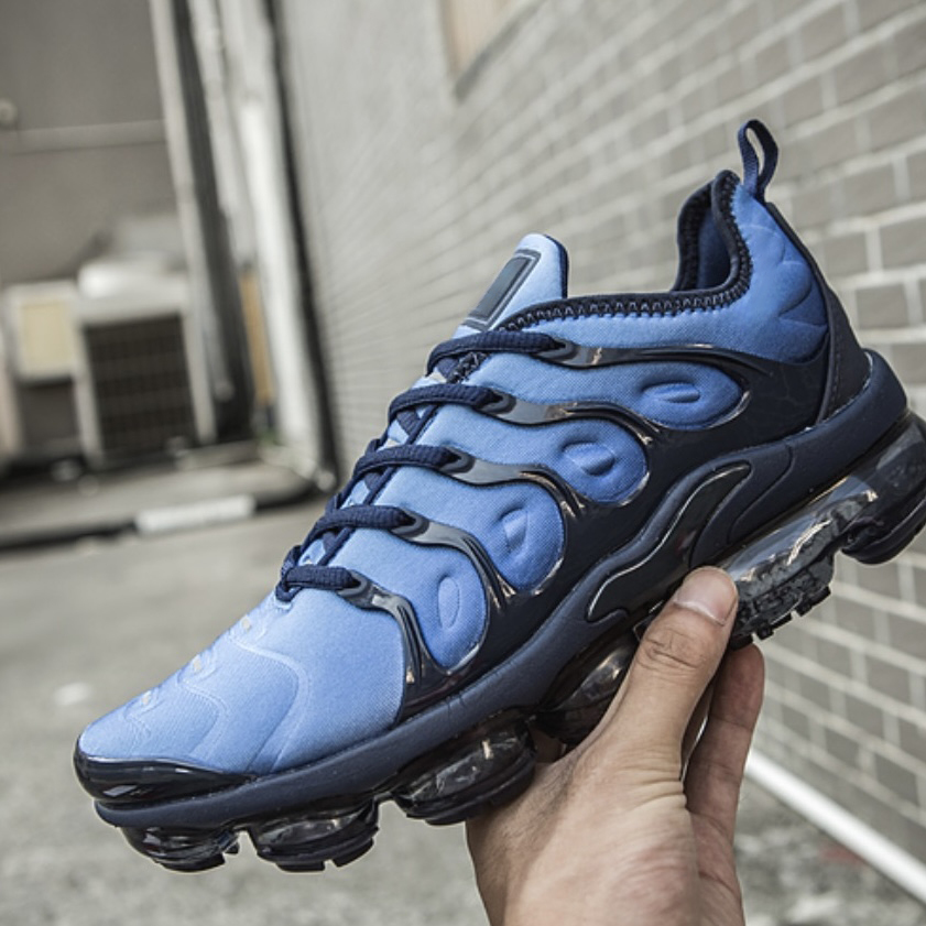 AFTER SALES: Non quality issues (such as size, color, or style errors caused by personal reasons of the user) are not eligible for refunds or exchanges. Please place your order with caution.   With shoe box:TN
