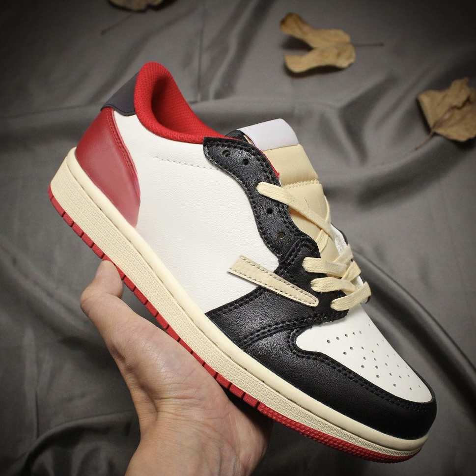 AFTER SALES: Non quality issues (such as size, color, or style errors caused by personal reasons of the user) are not eligible for refunds or exchanges. Please place your order with caution.  With shoe box:1 inverted hook low top basketball shoes