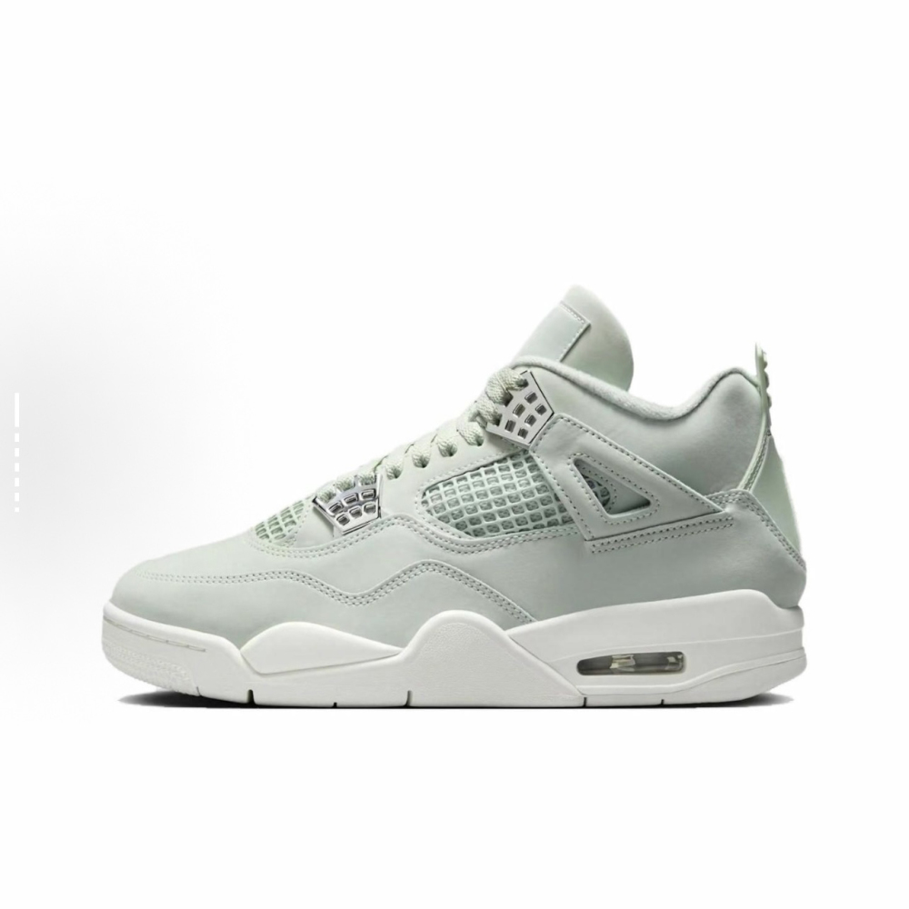 AFTER SALES: Non quality issues (such as size, color, or style errors caused by personal reasons of the user) are not eligible for refunds or exchanges. Please place your order with caution.   With shoe box: 4