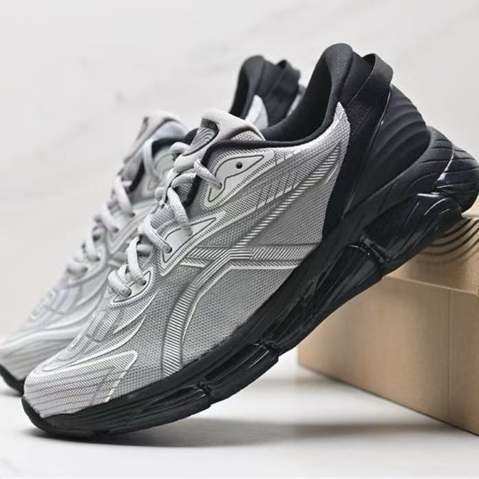 qu 360 With shoe box
