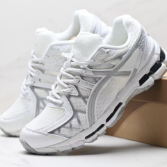 K20-White Black