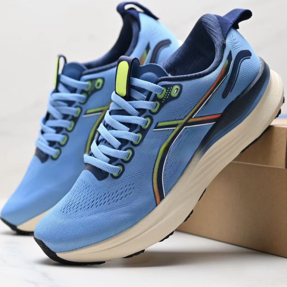 Gel-Kay 32 With shoe box