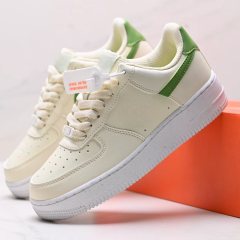 A07- beige green