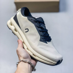 Zone - beige black