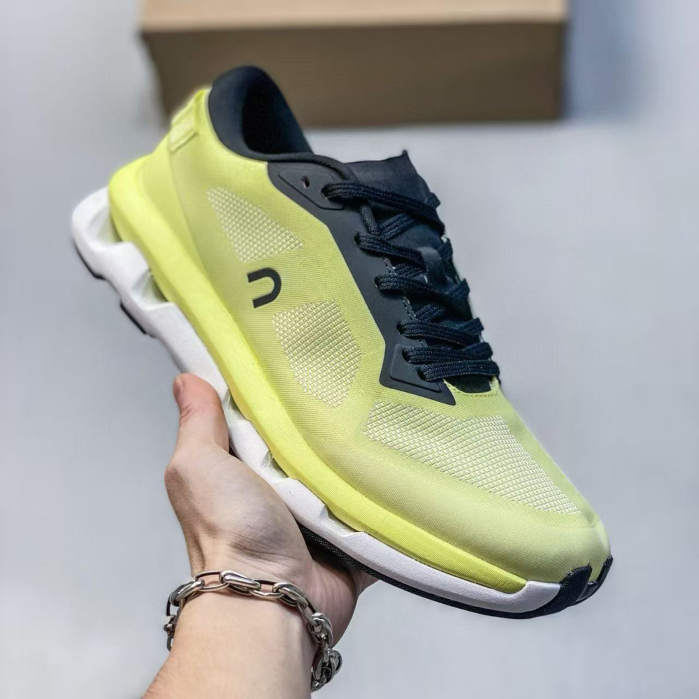 Cloudzone With shoe box