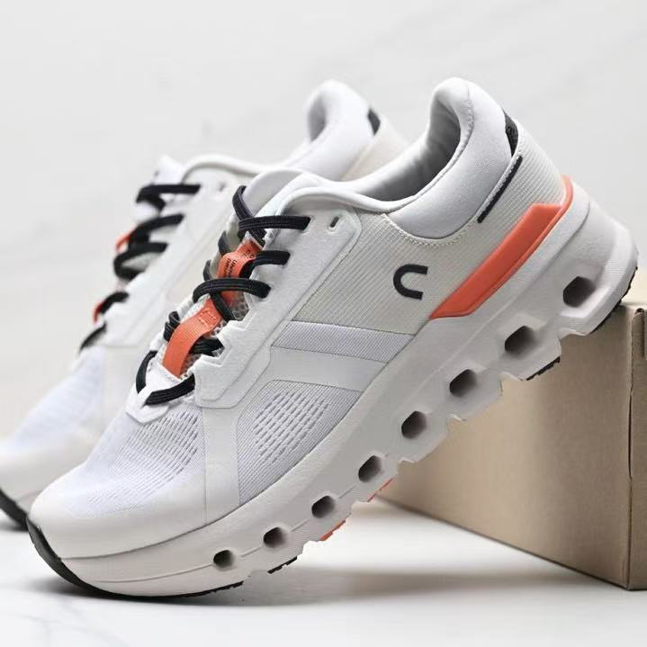 Cloudrunner 2 With shoe box