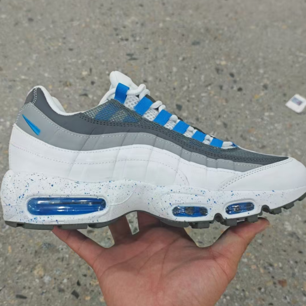 95 With shoe box