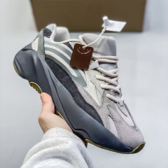 700V2-Grey Black