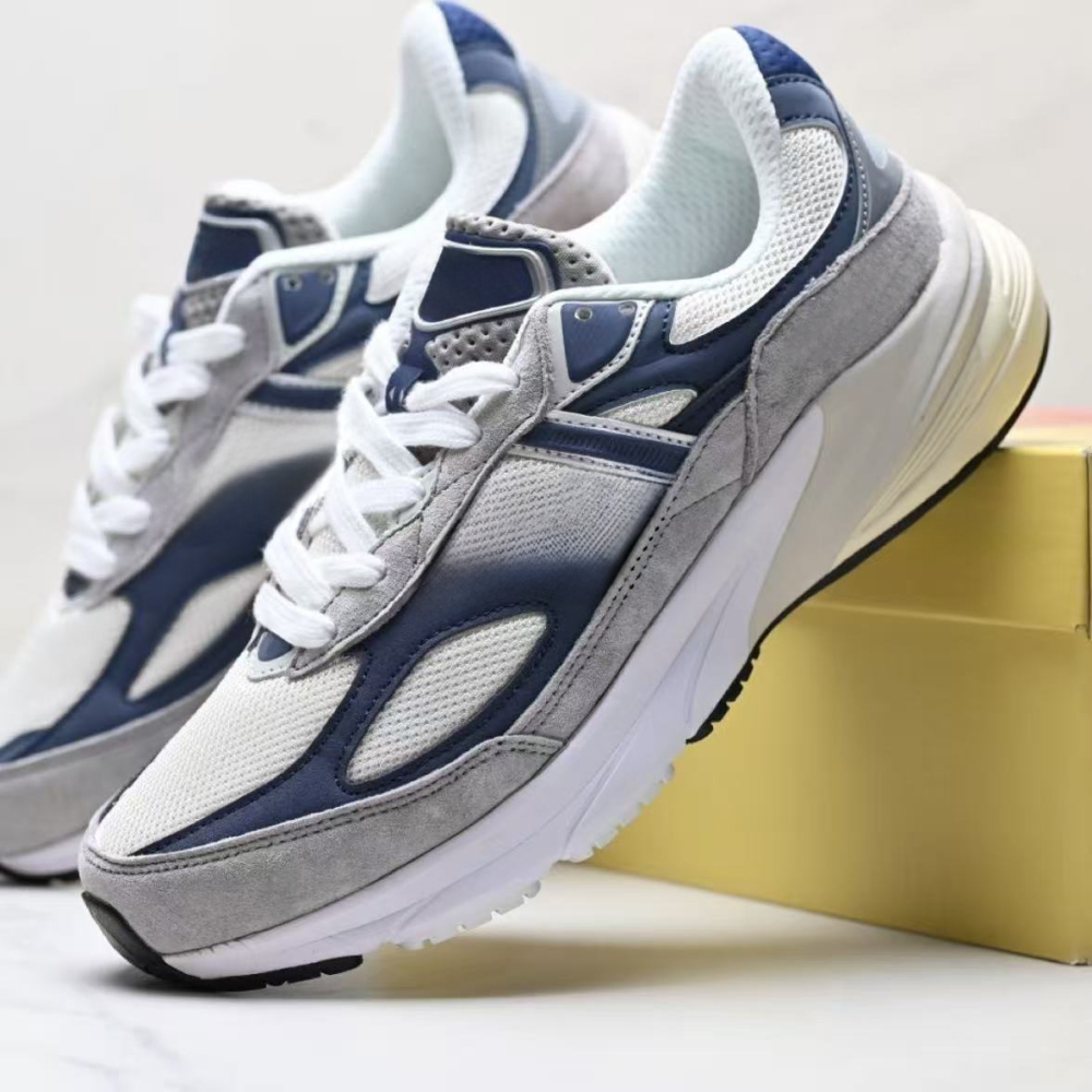 Nb 990 With shoe box
