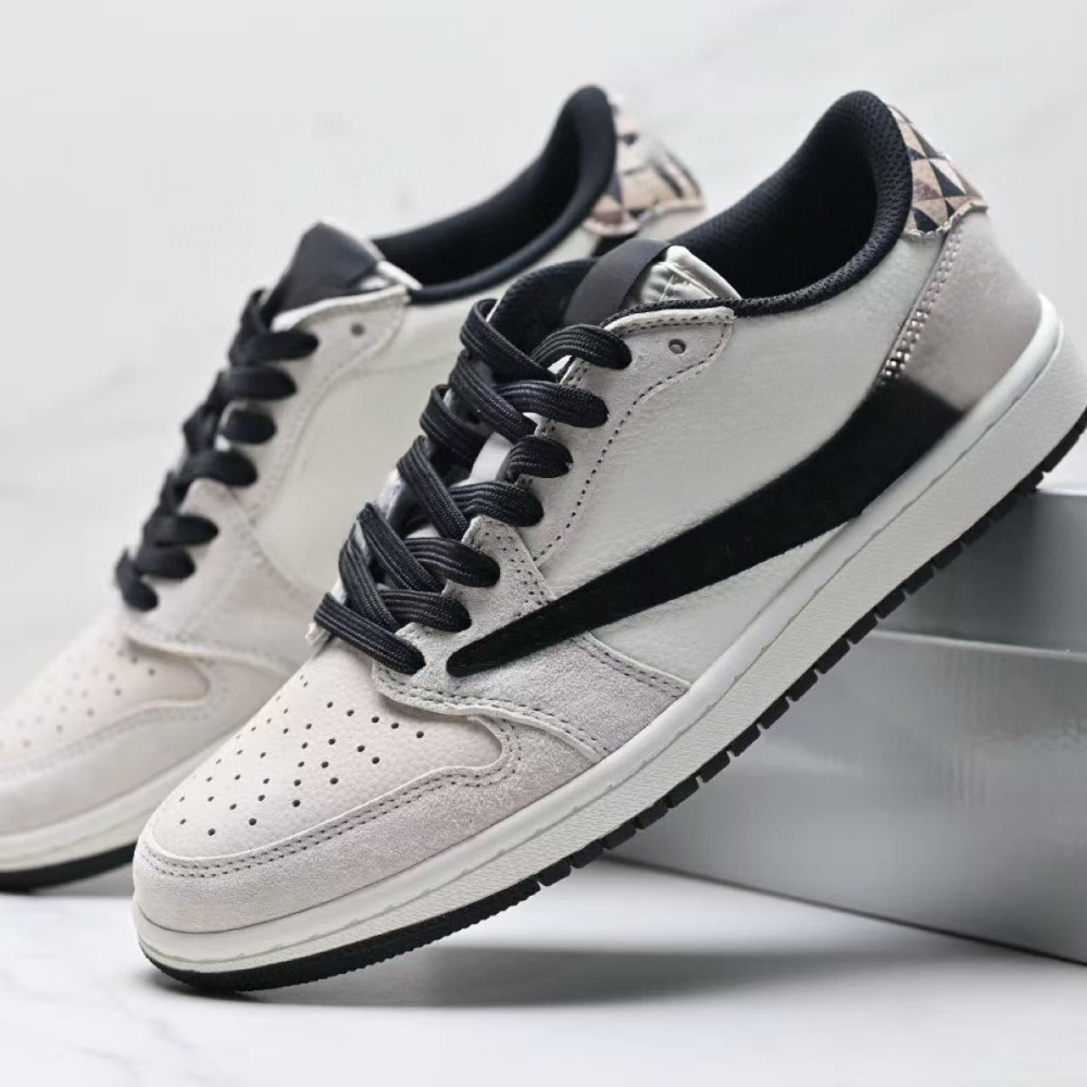 ts aj  With shoe box