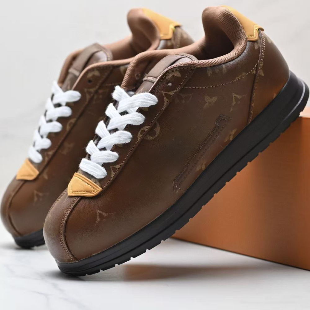 butt fw25 With shoe box