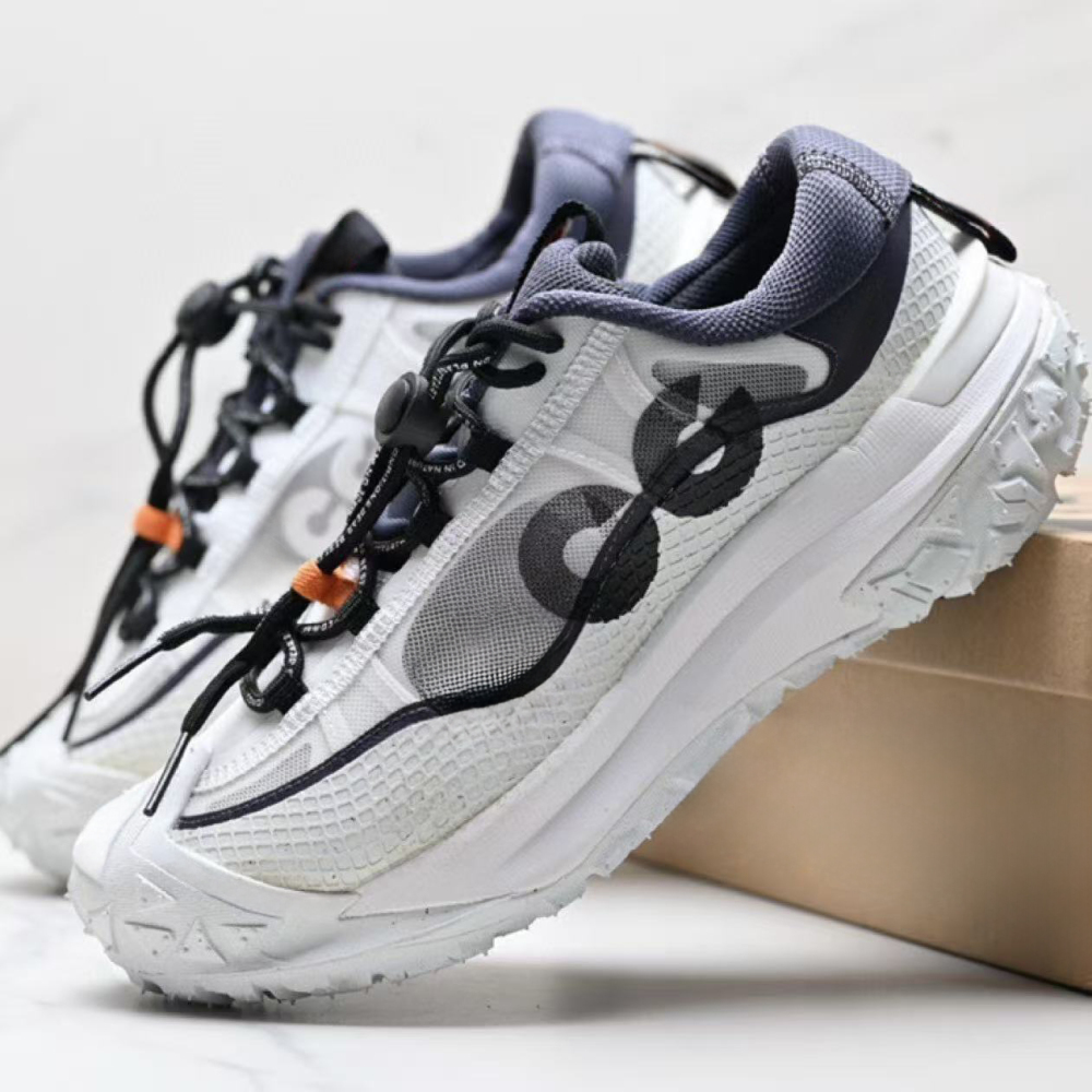 acg  With shoe box