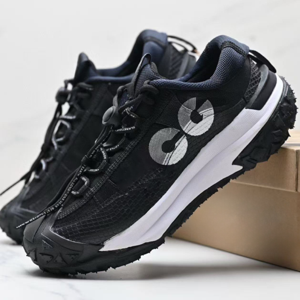 acg  With shoe box