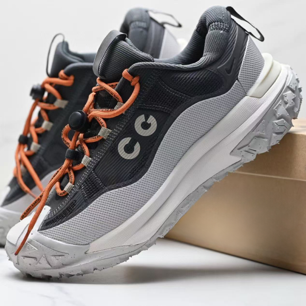 acg  With shoe box