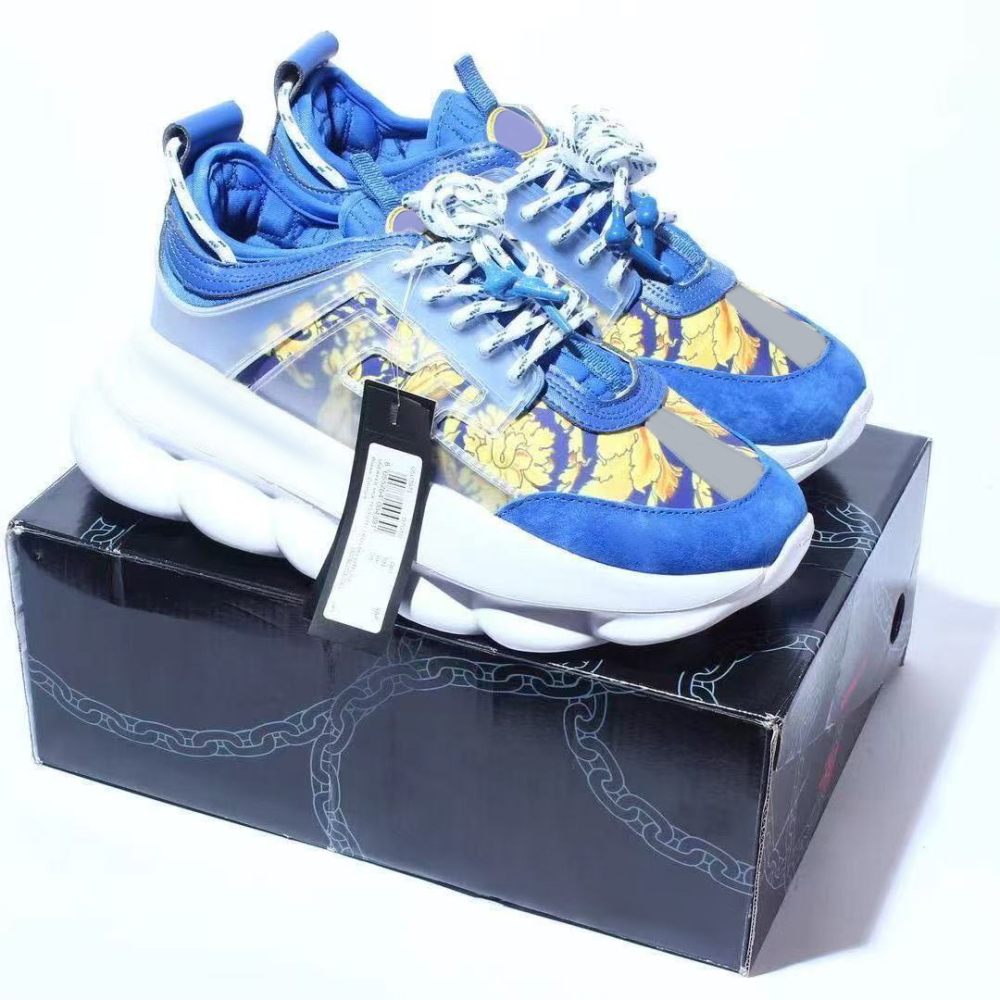 chiain With shoe box