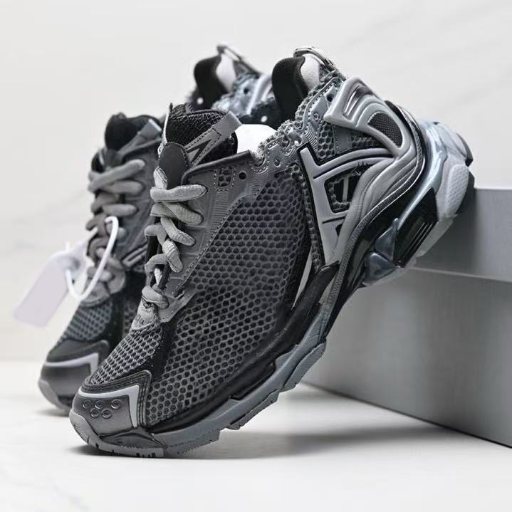 run With shoe box