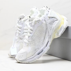 Run-White