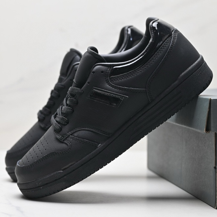 NB480 With shoe box