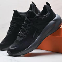 TR14-Black