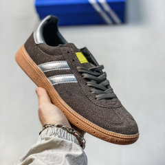 Spe- Brown Silver