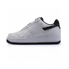LA - White and Black Label