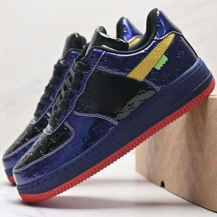 af1 07  With shoe box