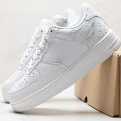 LA - White