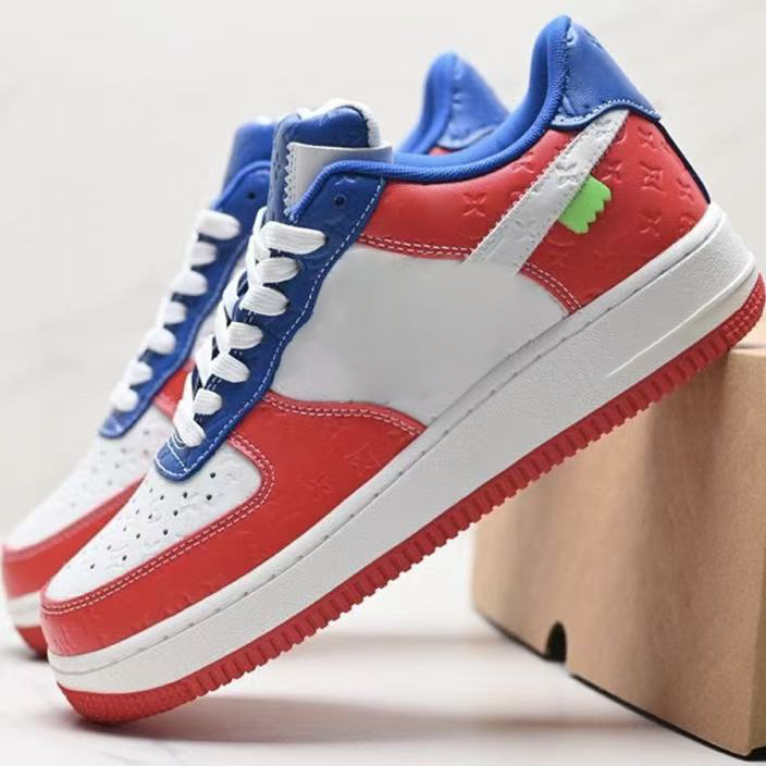 af1 07  With shoe box