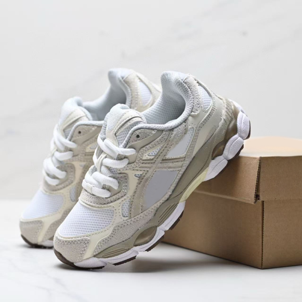 kids nyc With shoe box