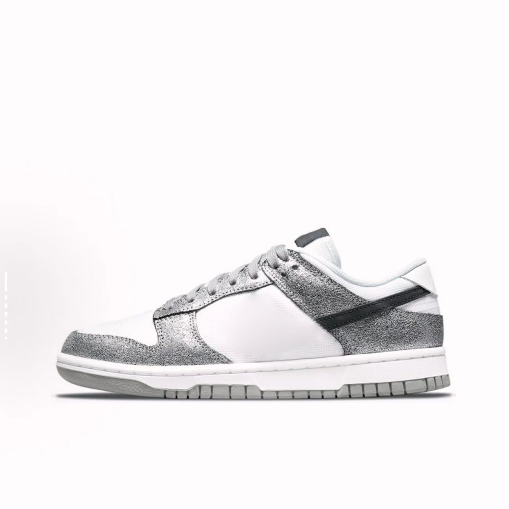 dunk With shoe box
