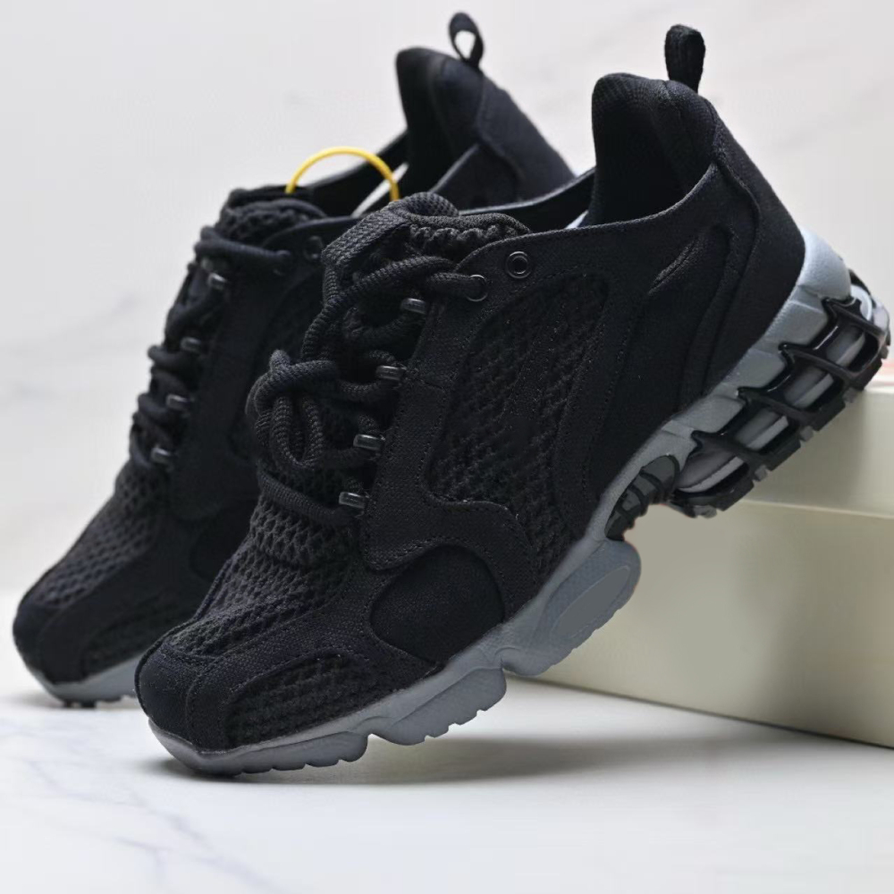 cage 2 With shoe box