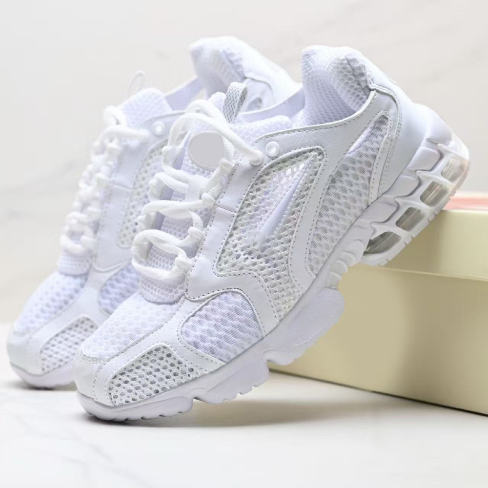 cage 2 With shoe box