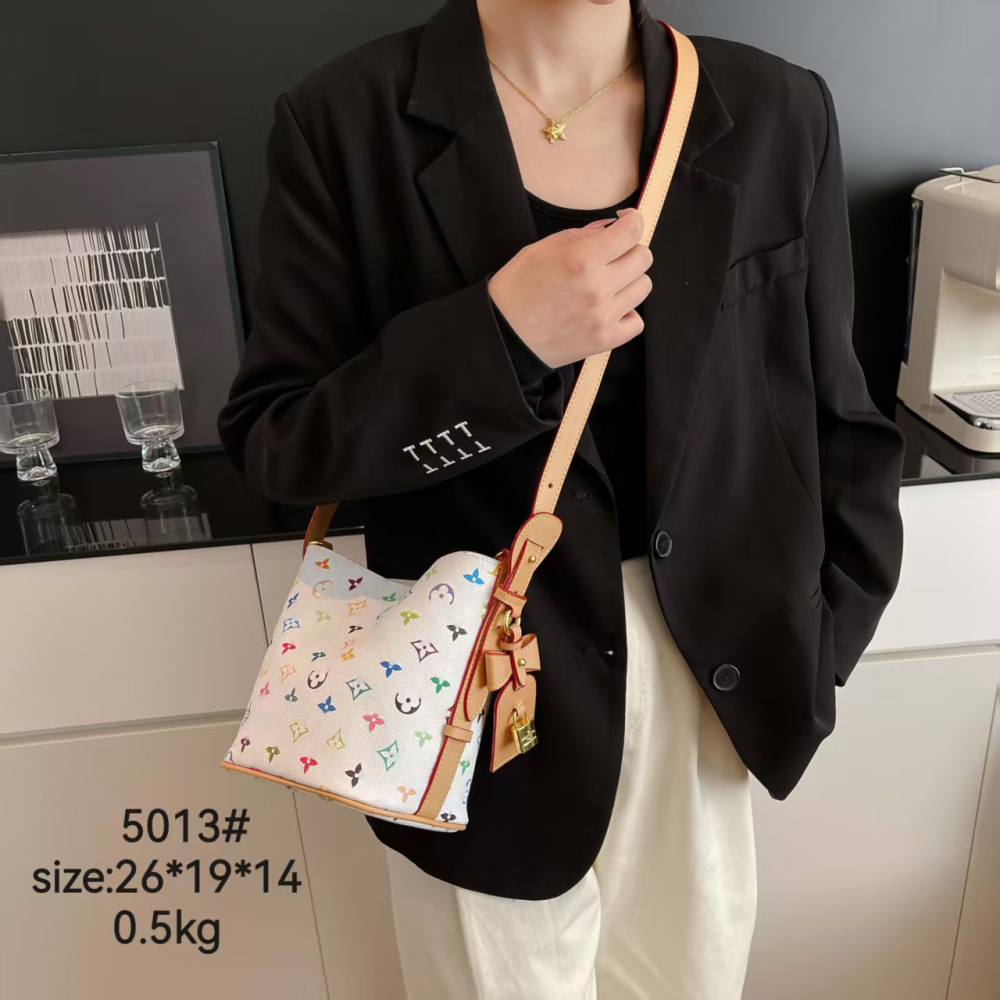 bag L  With box