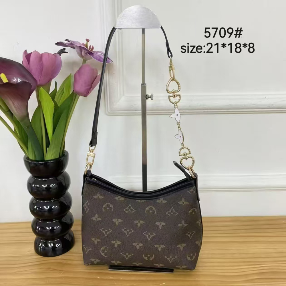 bag L  With box