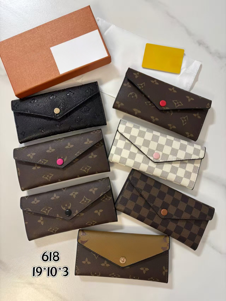 bag L  Partial with box