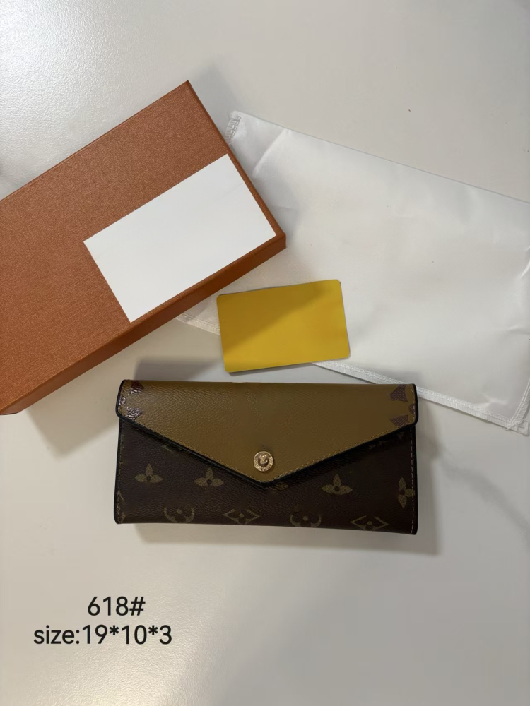 bag L  Partial with box