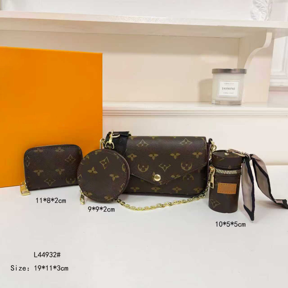 bag L  Partial with box
